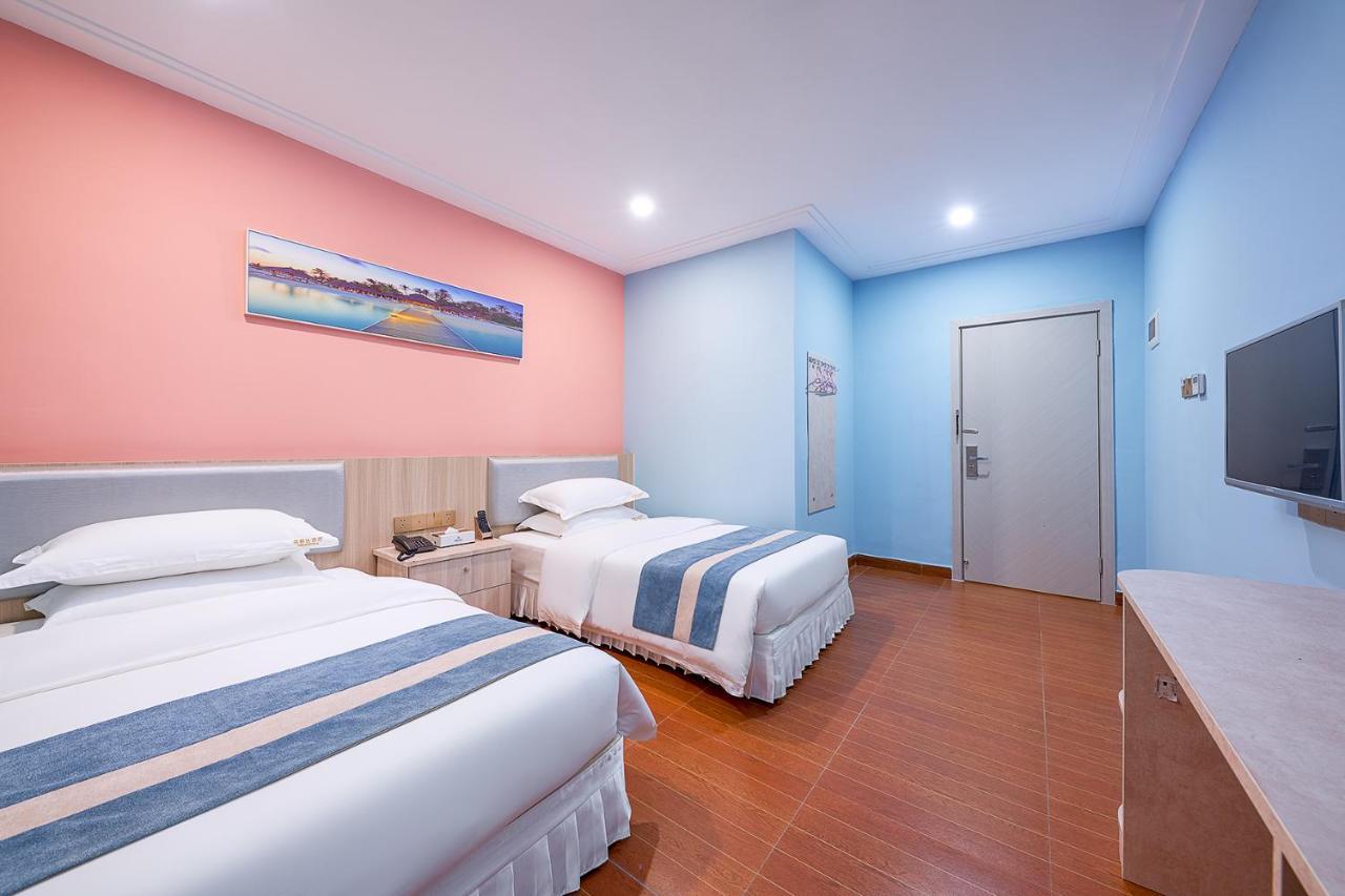 Frida Hotels Guangzhou Baiyun International Airport エクステリア 写真