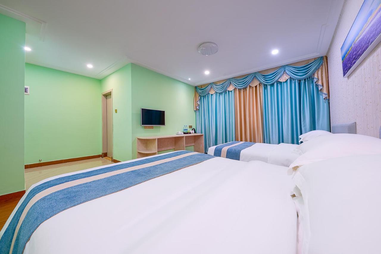 Frida Hotels Guangzhou Baiyun International Airport エクステリア 写真