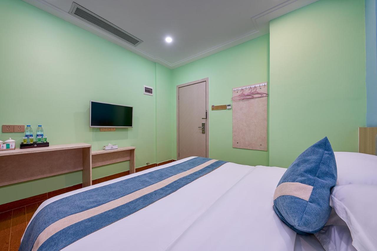 Frida Hotels Guangzhou Baiyun International Airport エクステリア 写真
