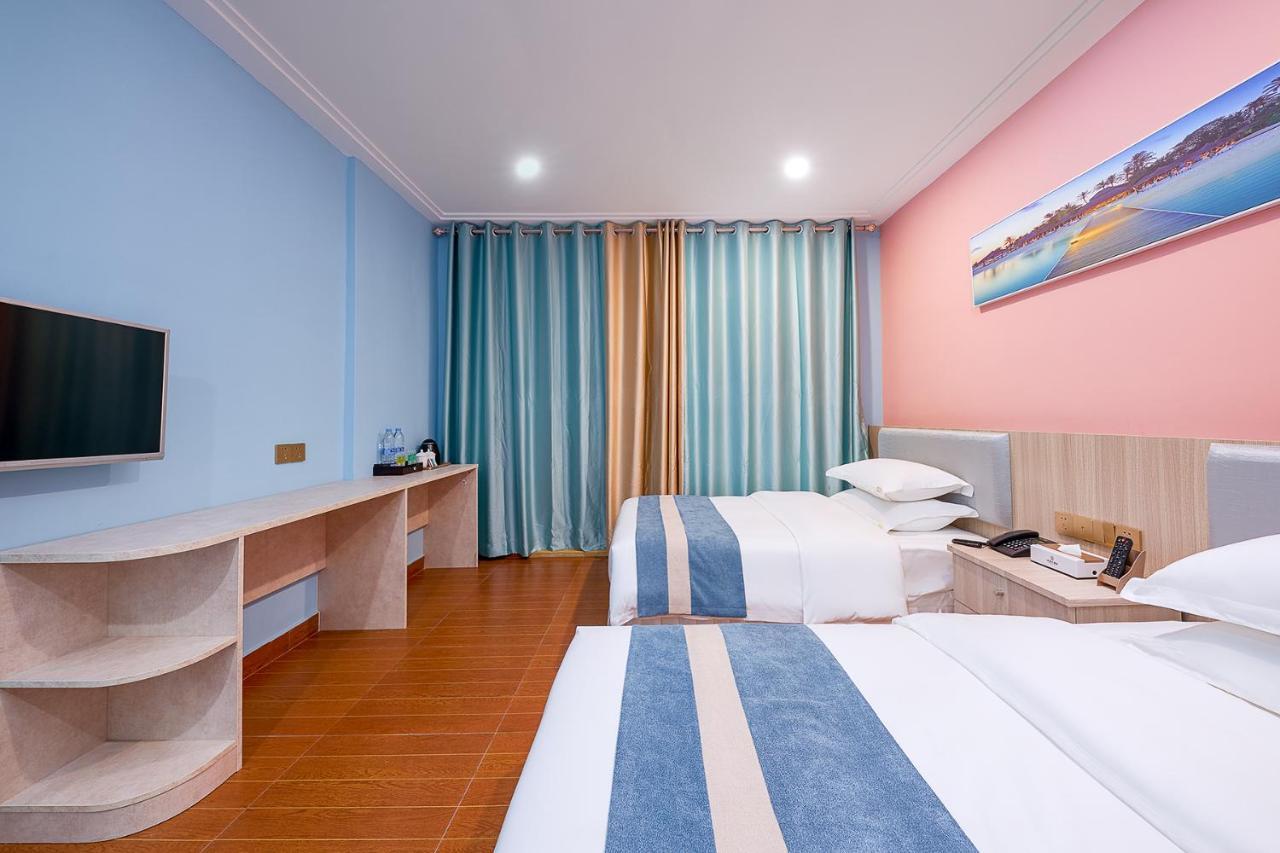 Frida Hotels Guangzhou Baiyun International Airport エクステリア 写真